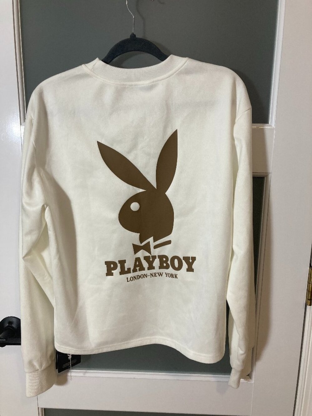PLAYBOY X SUMWON Collaboration Crewneck Sweatshirt  - Nice Graphics! NWT - M